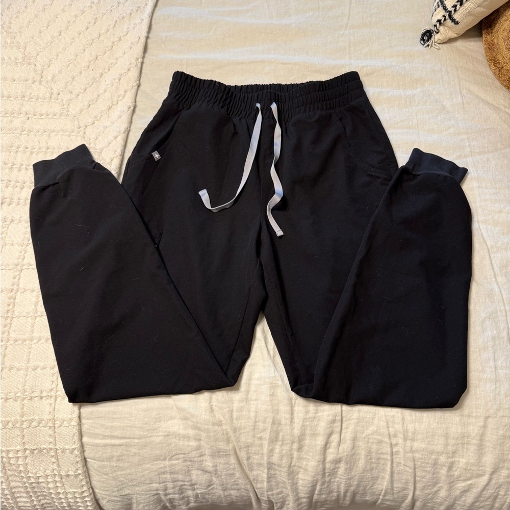 FIGS Women’s Black Zamora Jogger High Waisted Scrub Pants Size Medium Tall